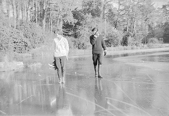 Skating Woodside Lindie & Rob