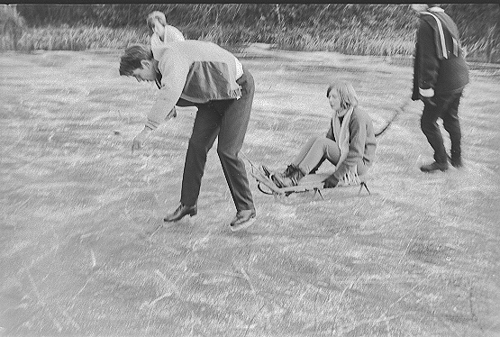 Skating Woodside Richard, Sue & Sledge