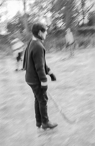 Skating Woodside Rob